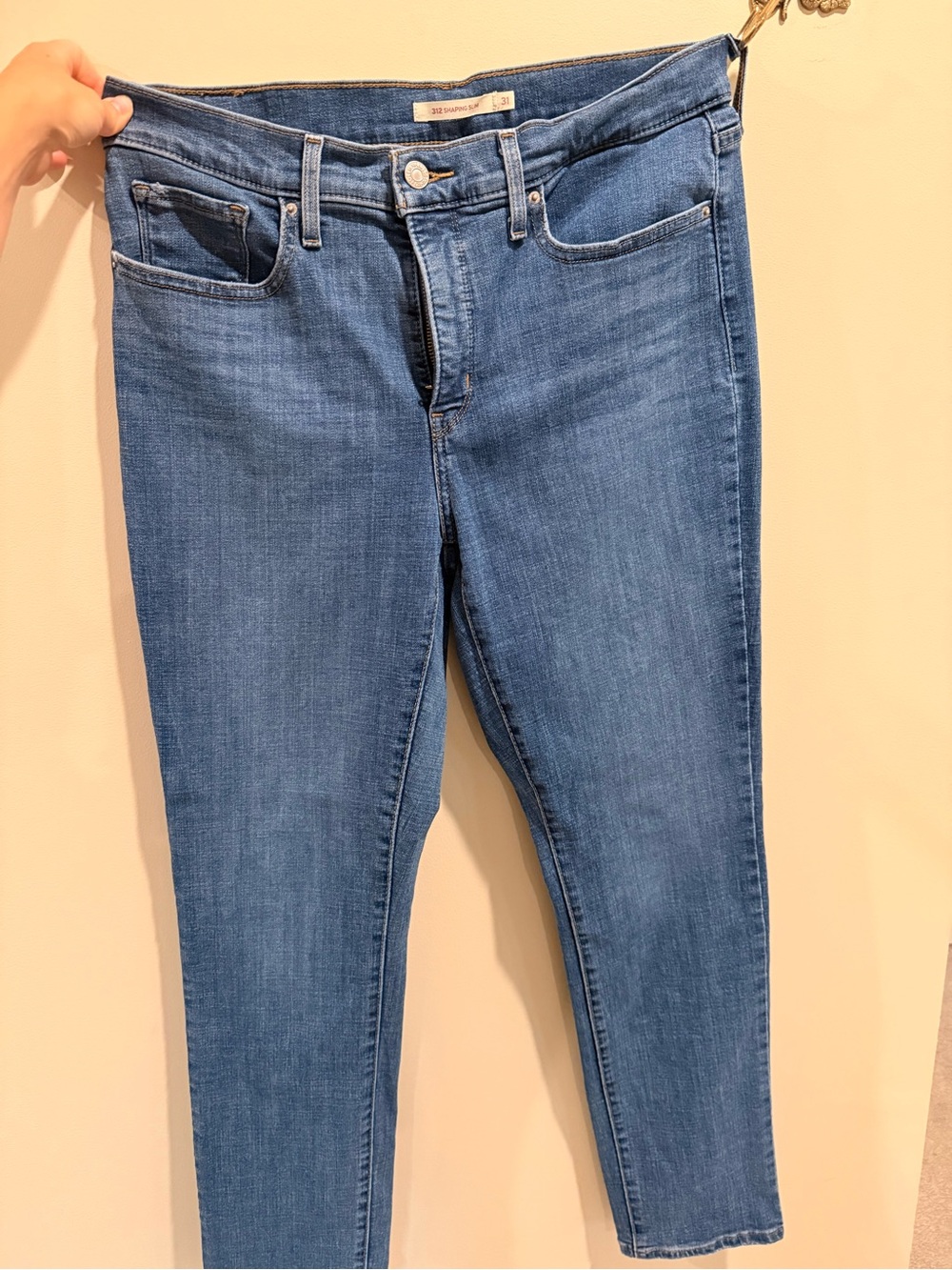 Women's Skinny Jeans in Mid Blue Stretch Denim